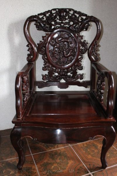 Chinesische Stühle, Antik. Ca. 130 Jahre alt. Größe: 104 x 65 x 59 cm