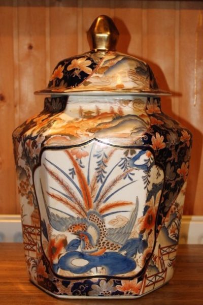 Deckelvase aus China, 55 x 37 cm