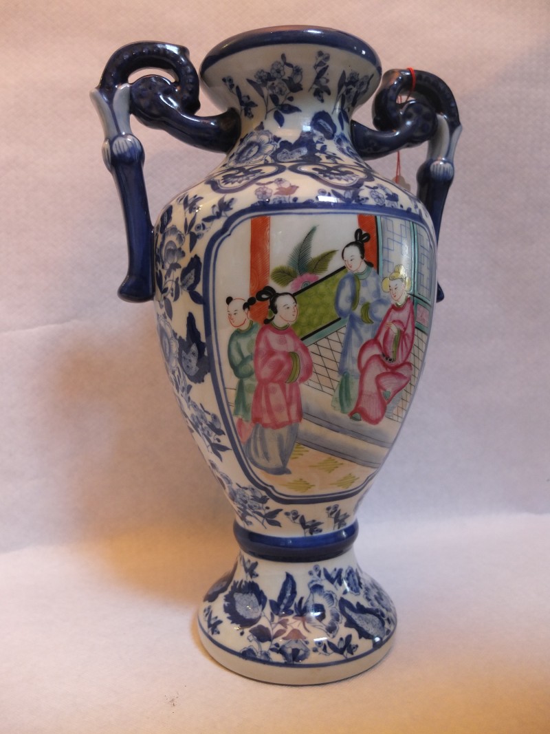 China Vase, Satzuma Material: Chinesisches Porzellan Maße: 32 x 14 cm