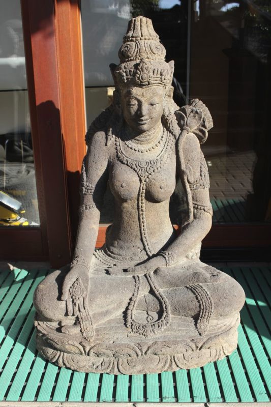 Buddha Figuren aus Stein | Antike Originale | Asian Garden Buddha Figuren aus Stein | Antike Originale | Asian Garden
